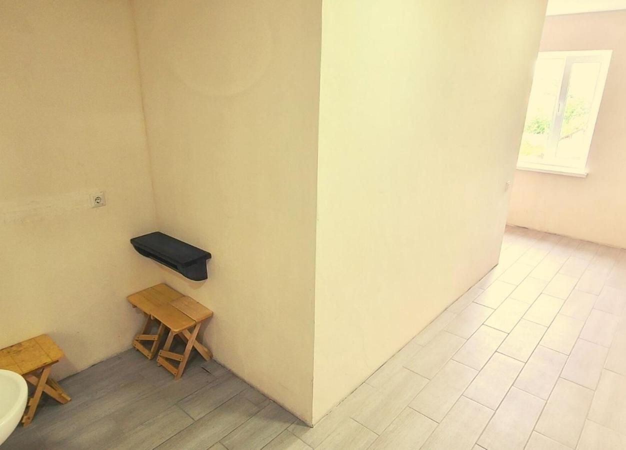 Uman Welcome Hostel Экстерьер фото