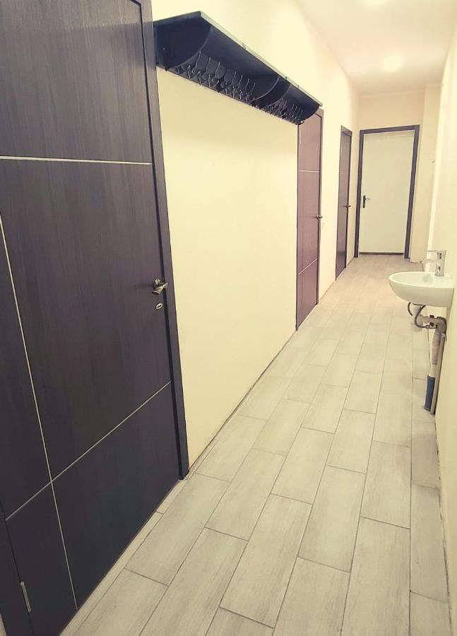 Uman Welcome Hostel Экстерьер фото