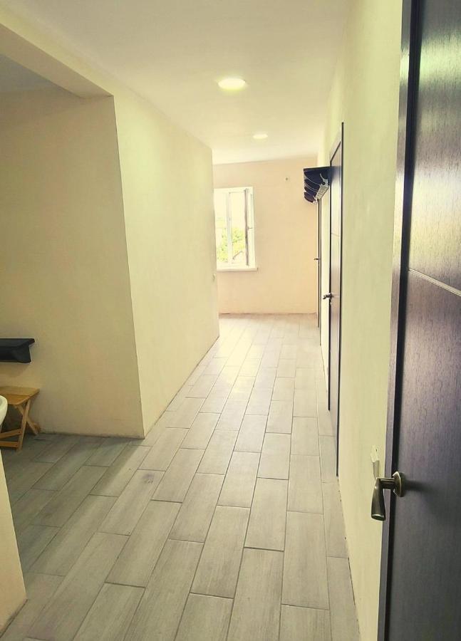 Uman Welcome Hostel Экстерьер фото
