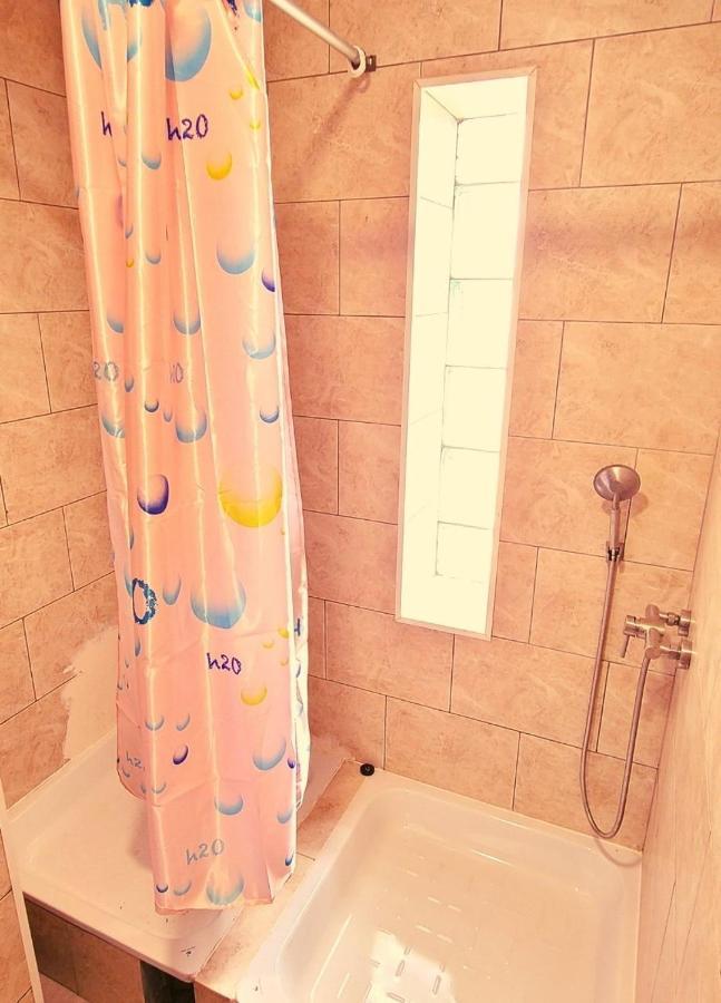 Uman Welcome Hostel Экстерьер фото
