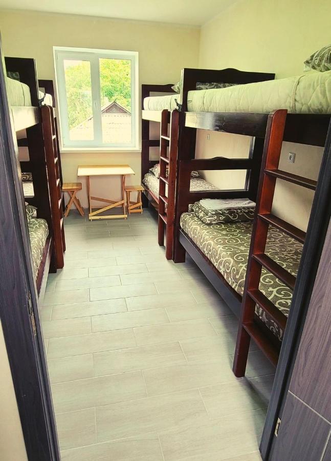 Uman Welcome Hostel Экстерьер фото