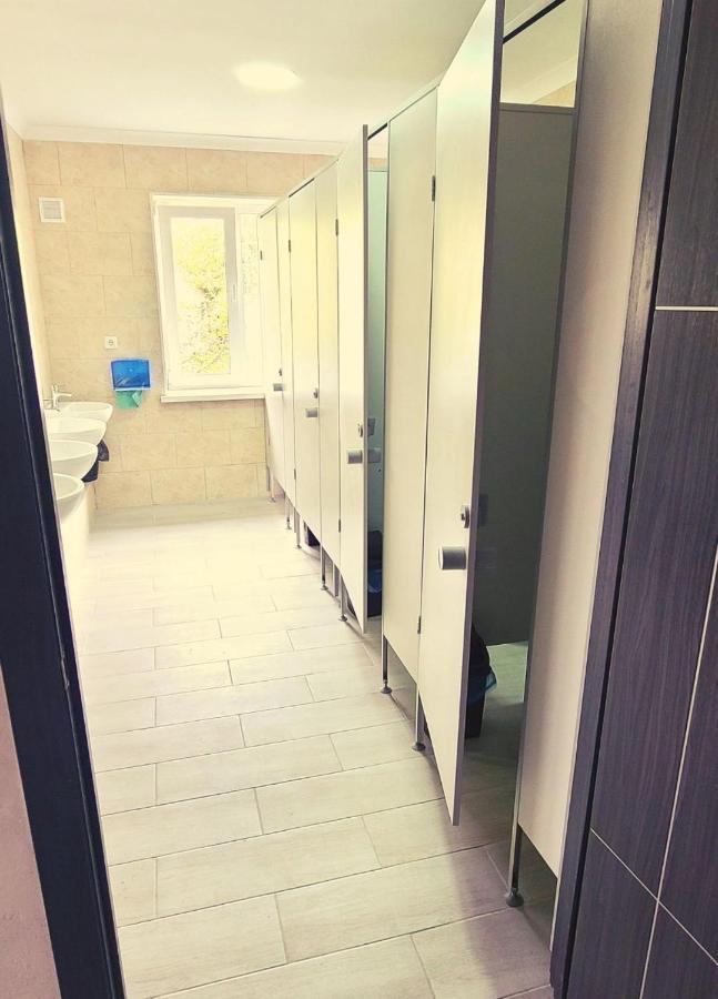 Uman Welcome Hostel Экстерьер фото