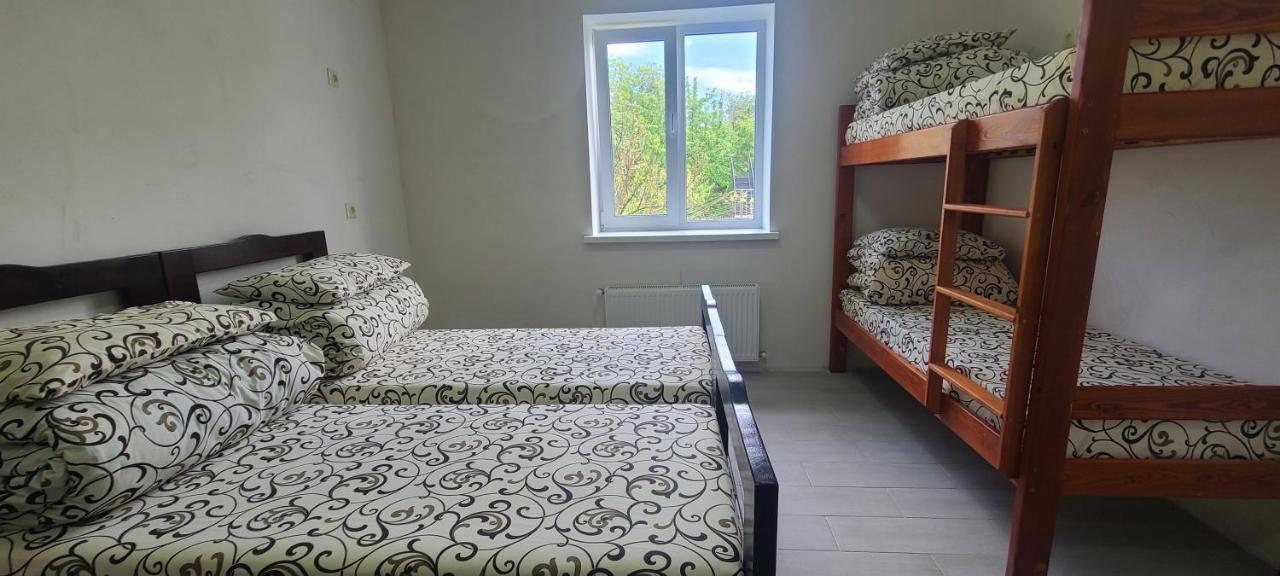 Uman Welcome Hostel Экстерьер фото